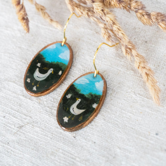 Cercei din lemn pictați cu rățuscă