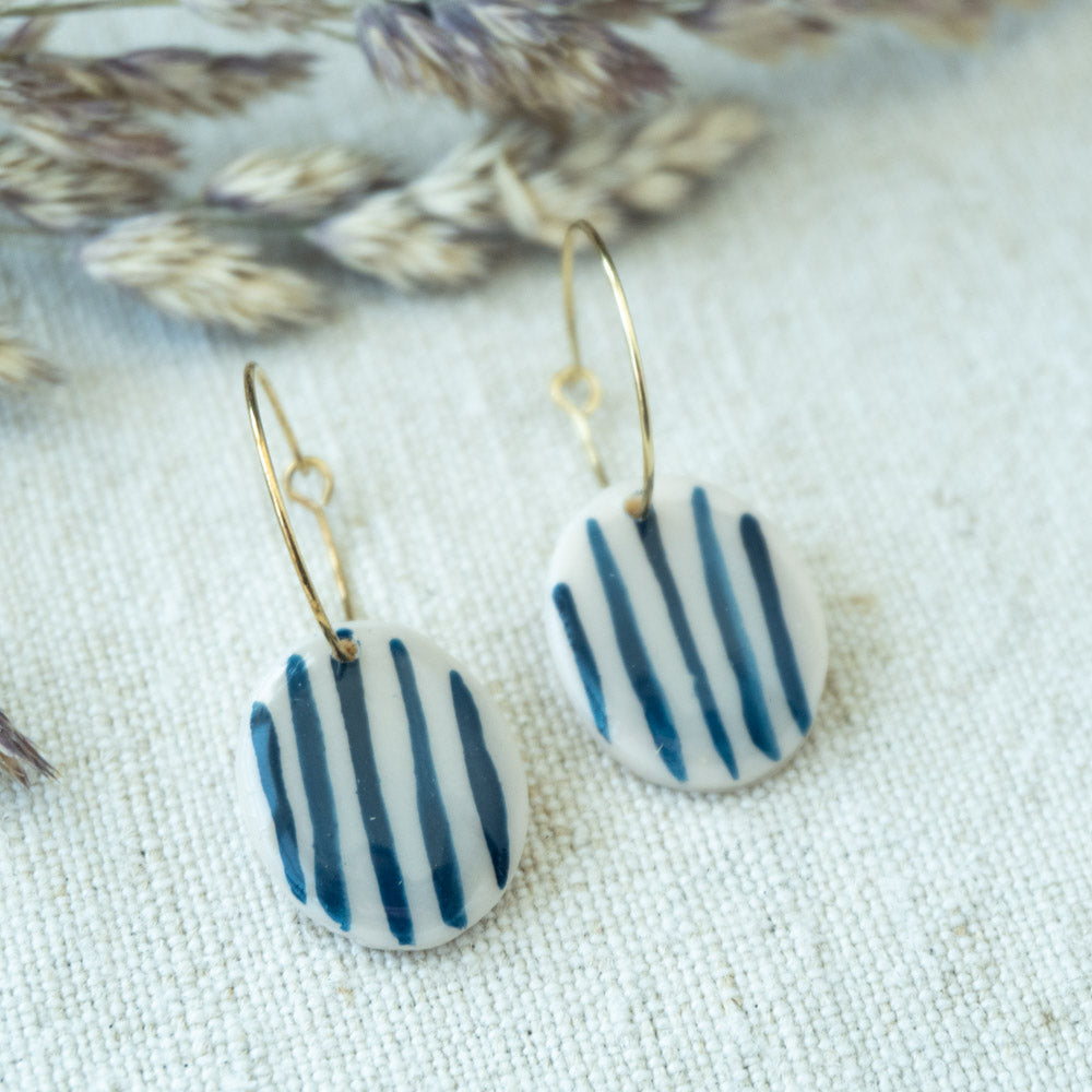Cercei Handmade Statement Cu Linii