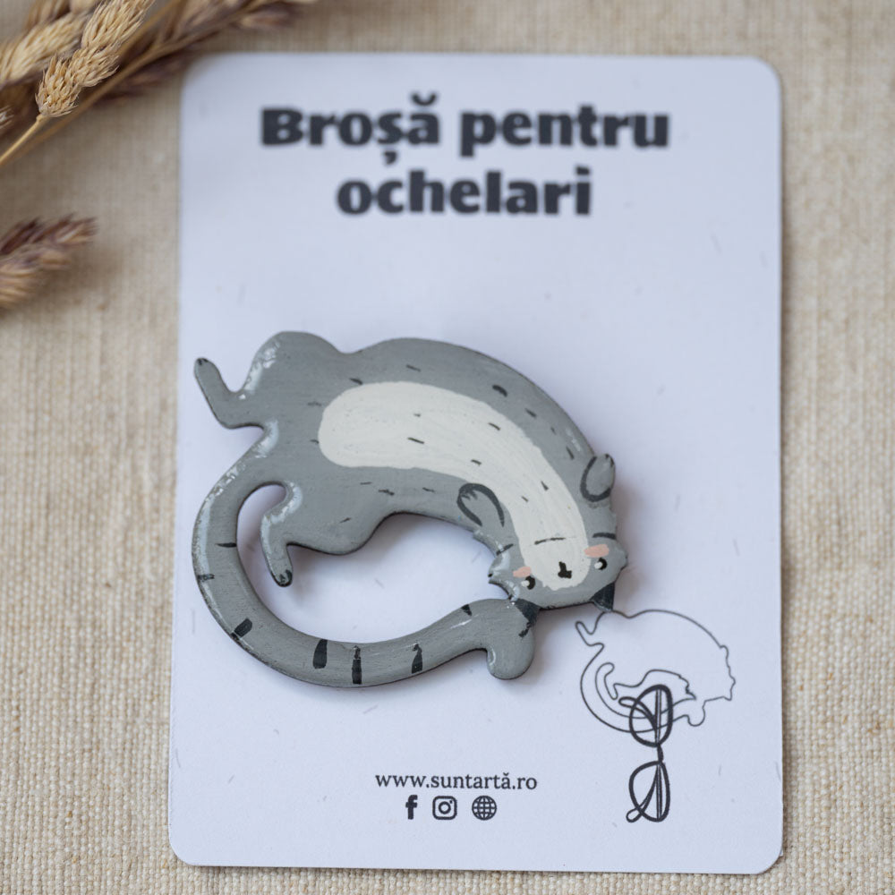 Broșă din lemn pentru ochelari - Pisică gri