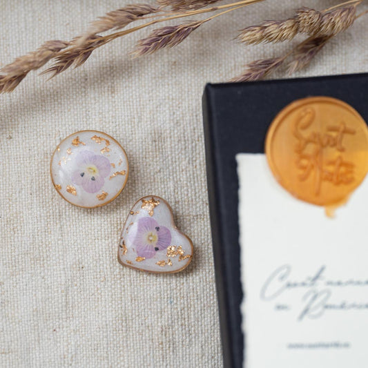 Cercei handmade- Flori naturale de ventrilică