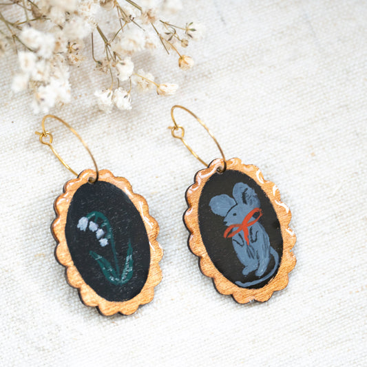 Cercei din lemn pictați șoricel și clopoțel