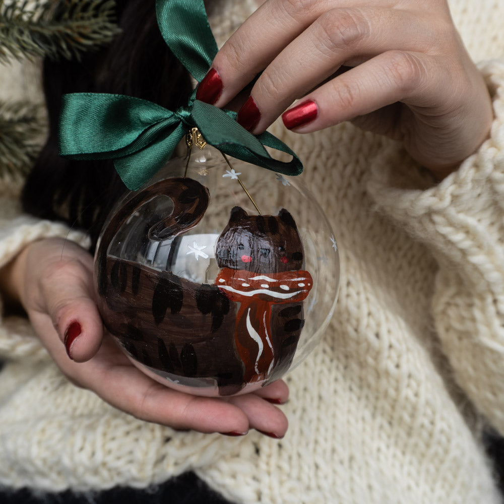 Glob de sticlă pictat manual- Pisică tigrată maro