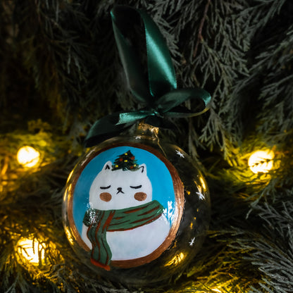 Glob de sticlă pictat manual- Pisică albă