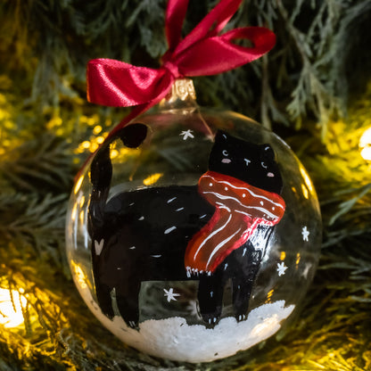 Glob de sticlă pictat manual- Pisică neagră cu fular