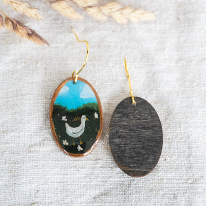 Cercei din lemn pictați cu rățuscă